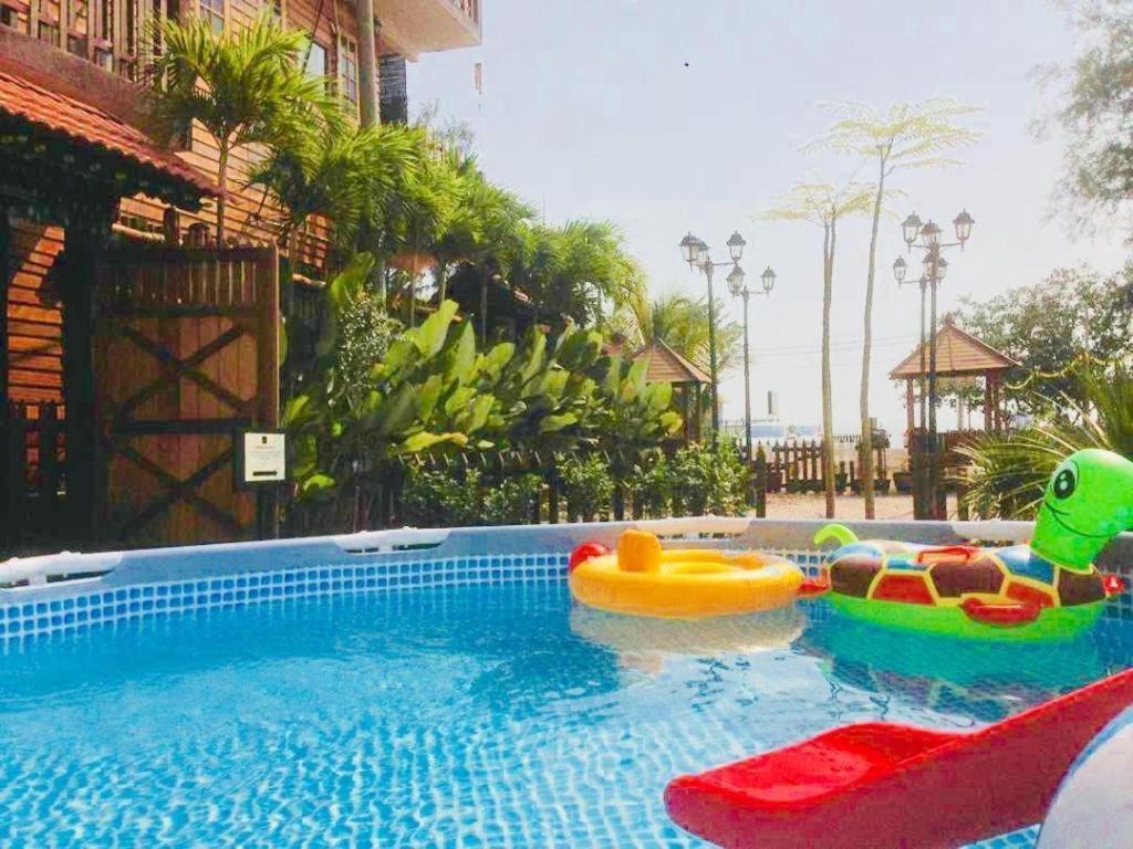 Kampong Pinang Sebatang Hotel Malacca