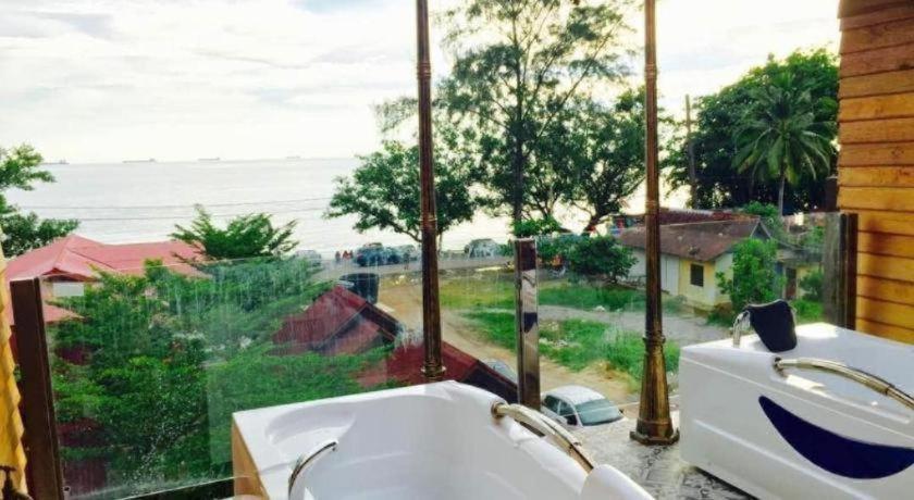 Kampong Pinang Sebatang Hotel Malacca