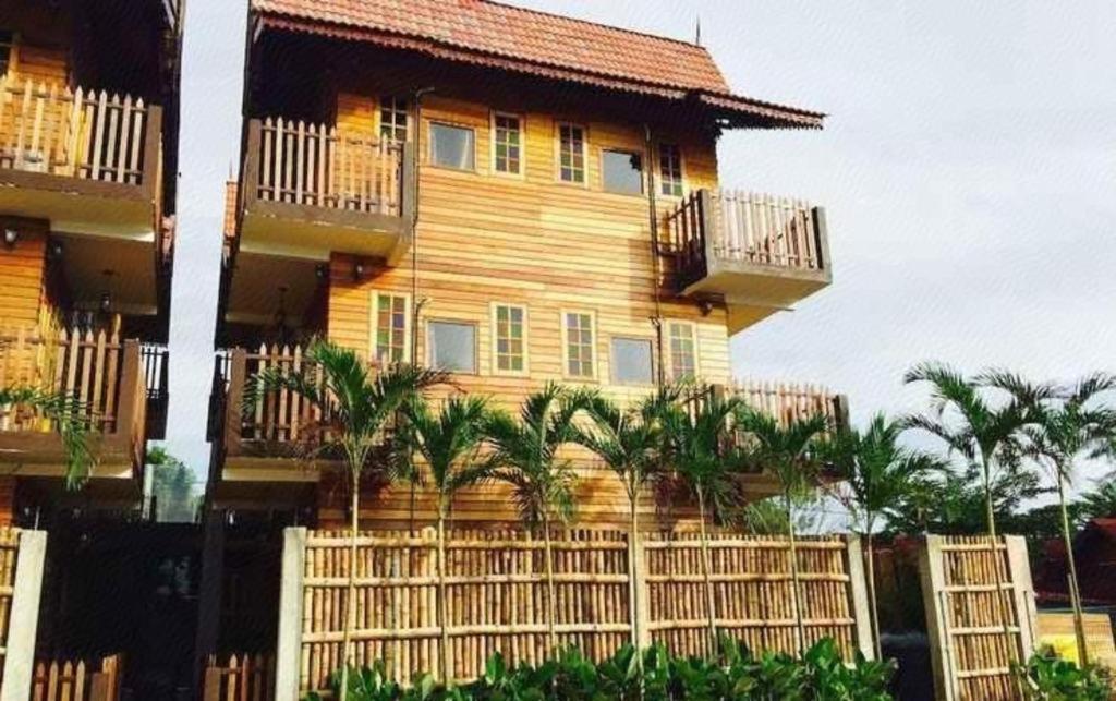 Kampong Pinang Sebatang 3* Malacca