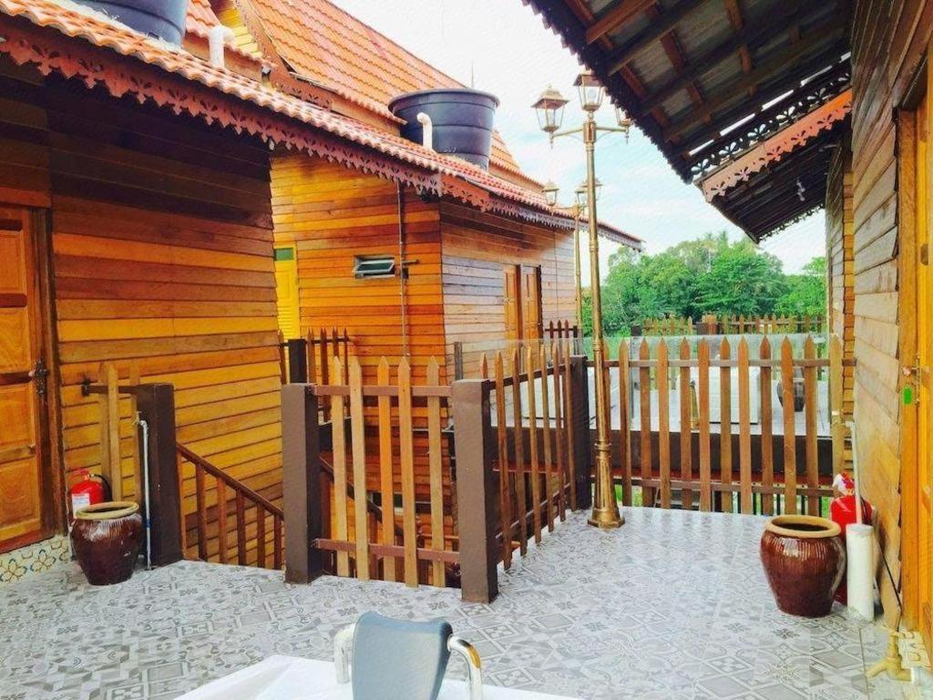 Hotel Kampong Pinang Sebatang Malacca