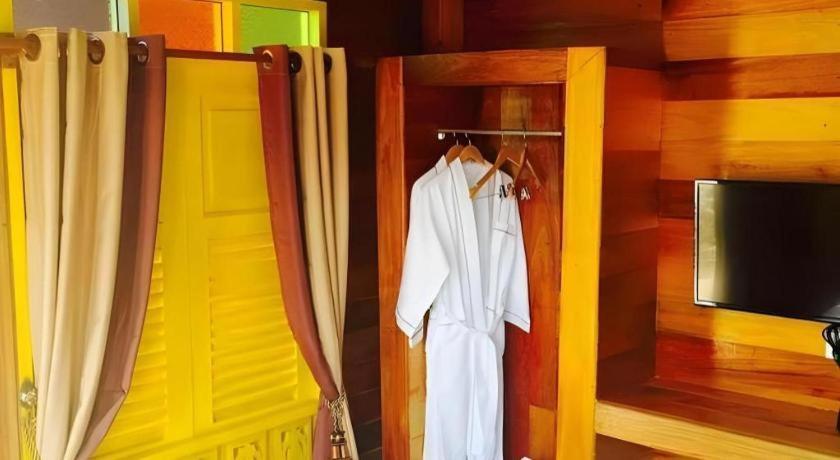 Kampong Pinang Sebatang Hotel Malacca